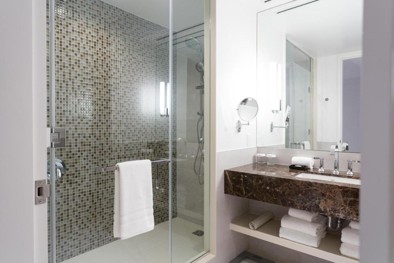 Sutton Place Hotel Toronto Esterno foto