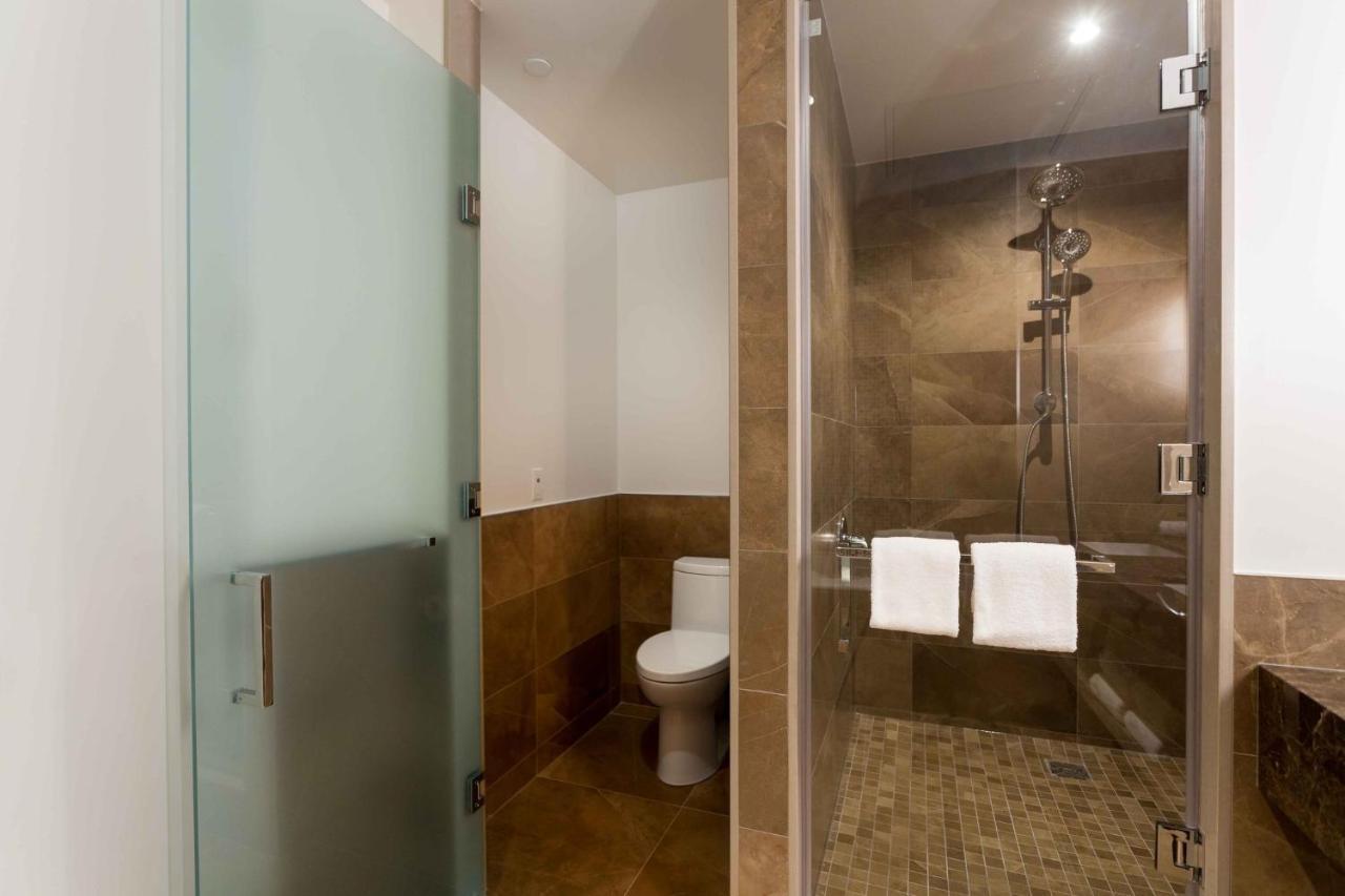 Sutton Place Hotel Toronto Esterno foto